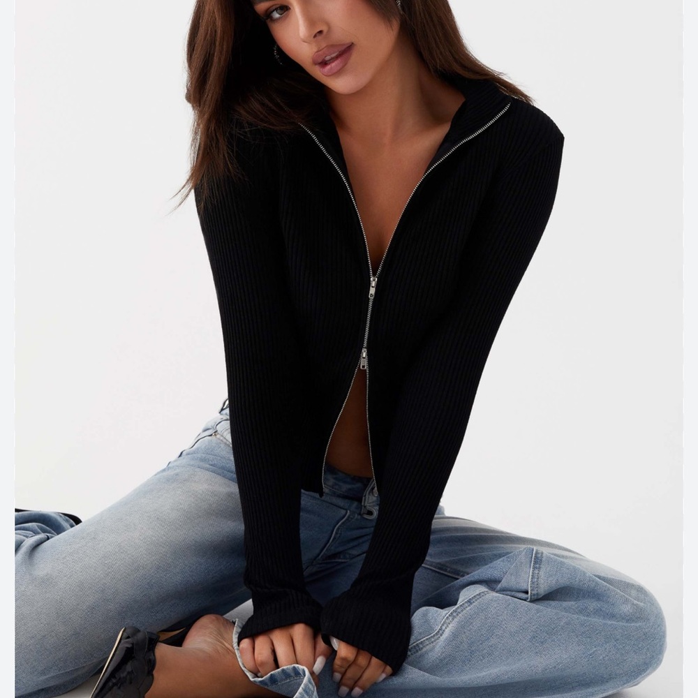 Peppermayo Exclusive - Barbara Long Sleeve Top - Black